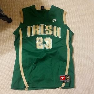Nike basketball jersey, Large, Lebron james